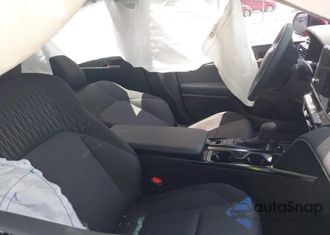 2025 Toyota Camry Le from USA, damaged, VIN 4T1DAACK1SU037776